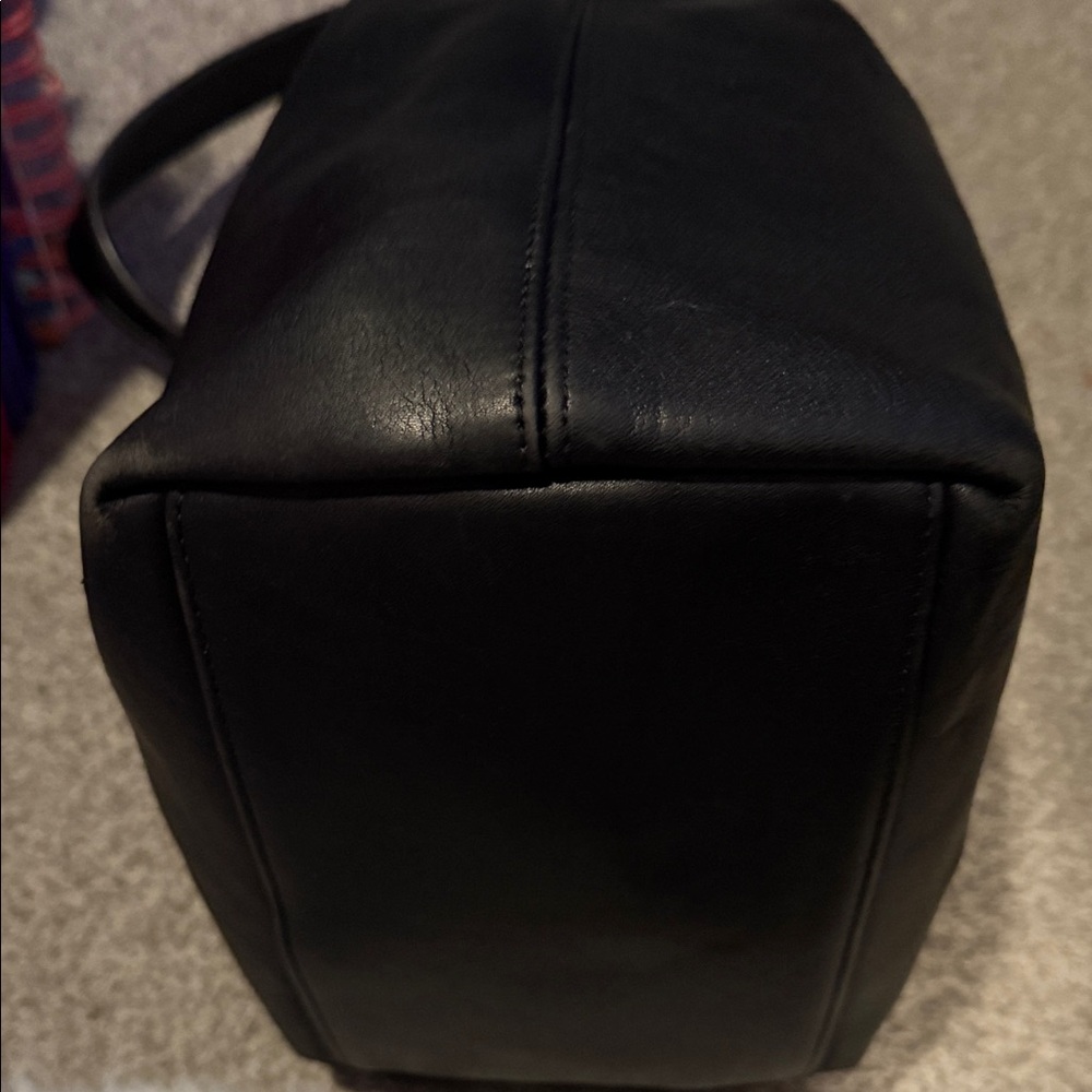 Coach Rare Vintage Black Leather Bag - Picture 6 of 9